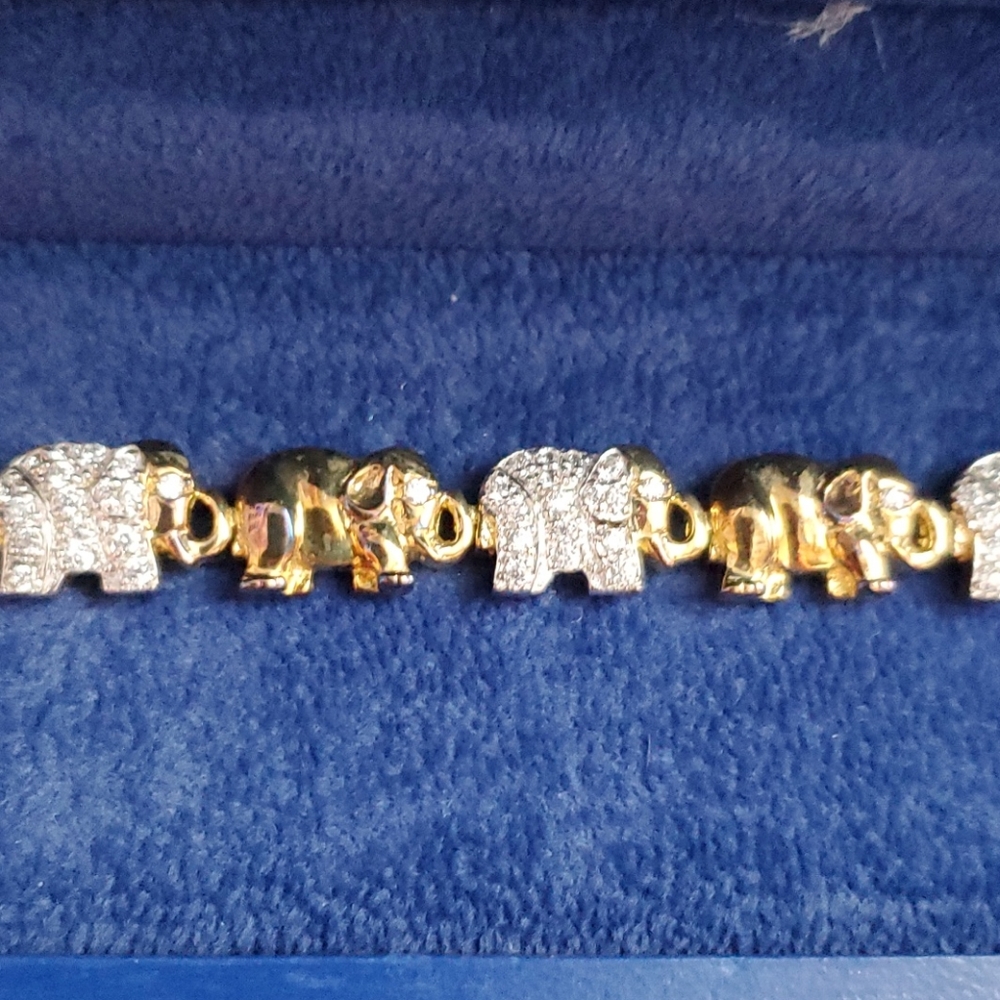 Bracelet - Picture 2 of 2